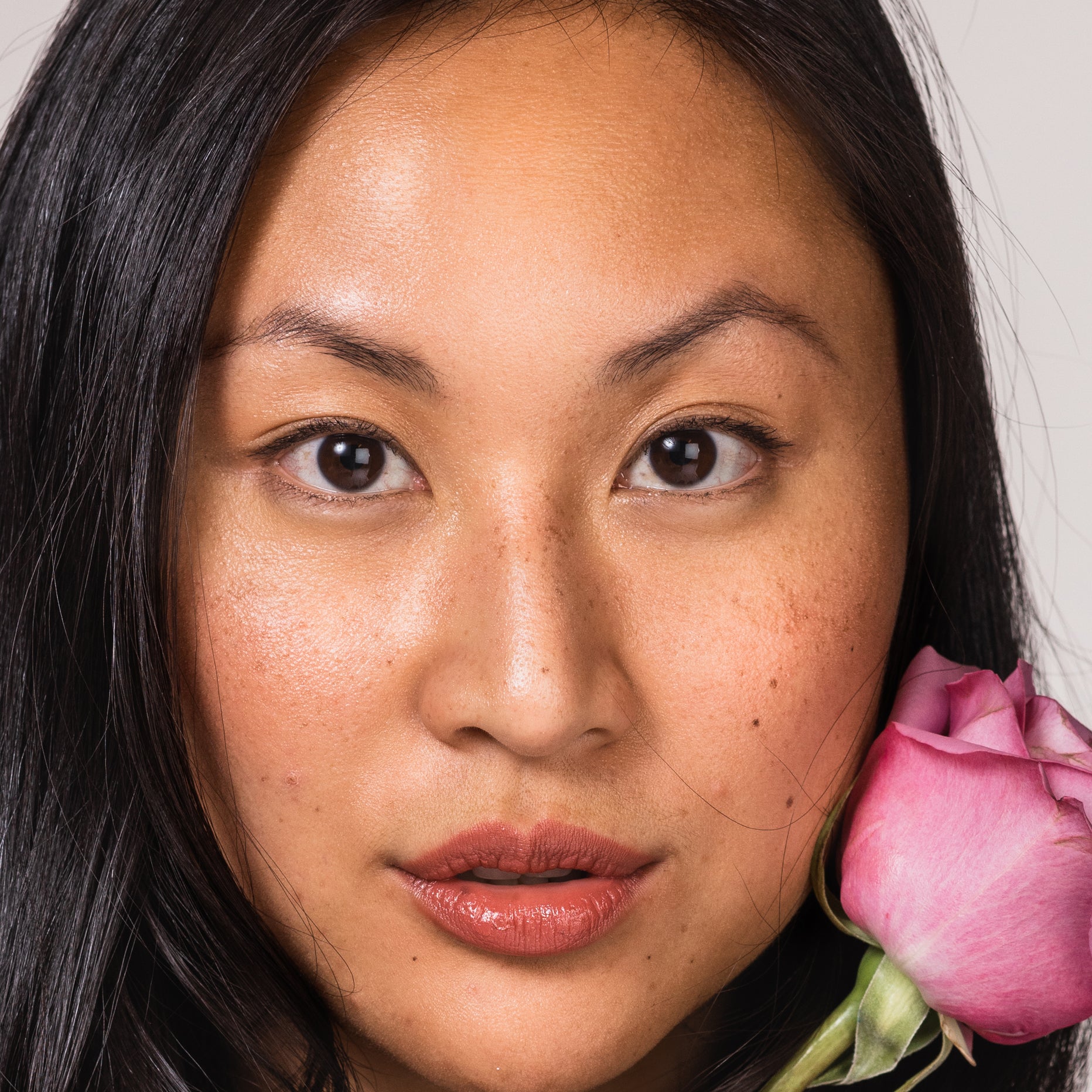 Full Bloom Sculpted Lipstick - Image 24
