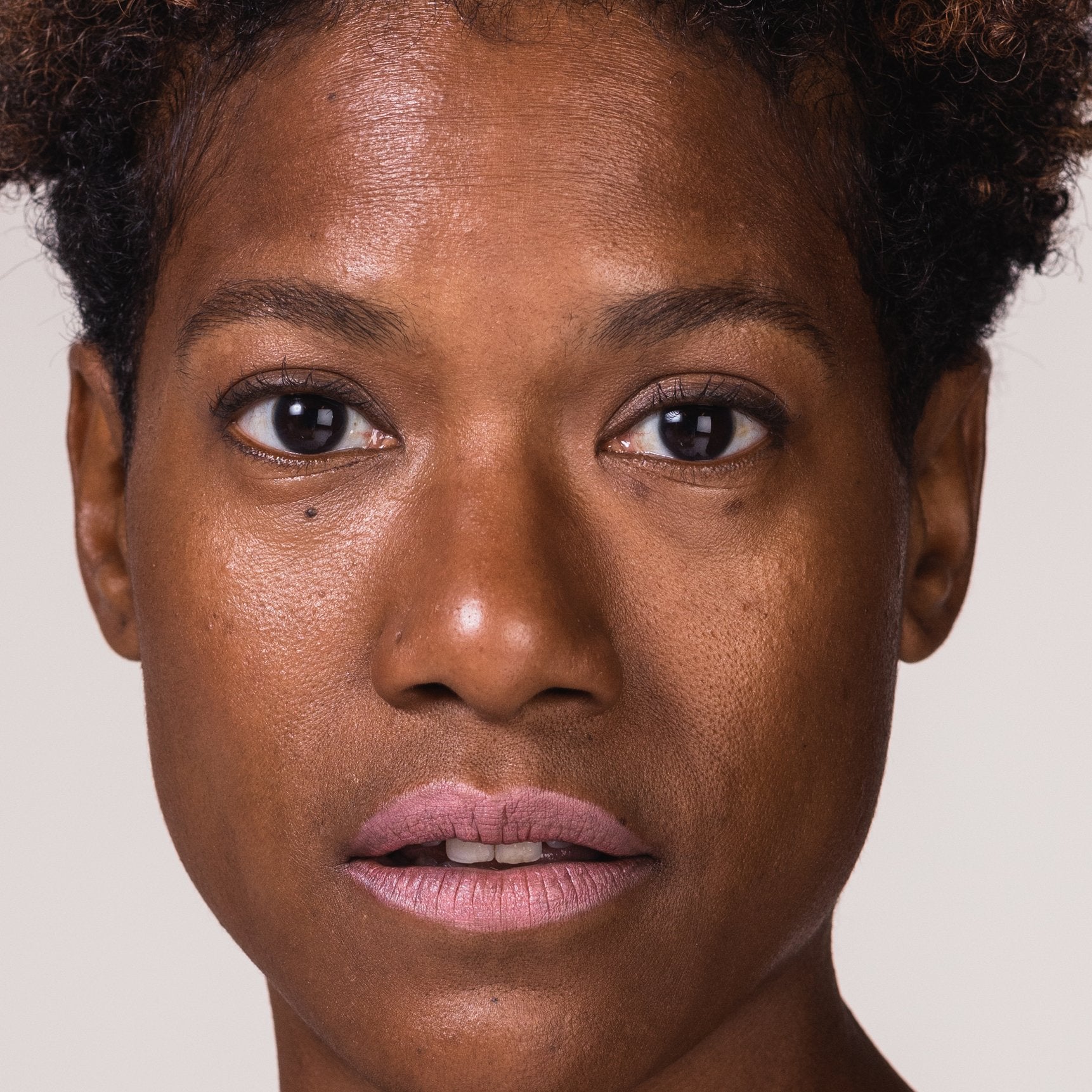 Full Bloom Sculpted Lipstick - Image 195