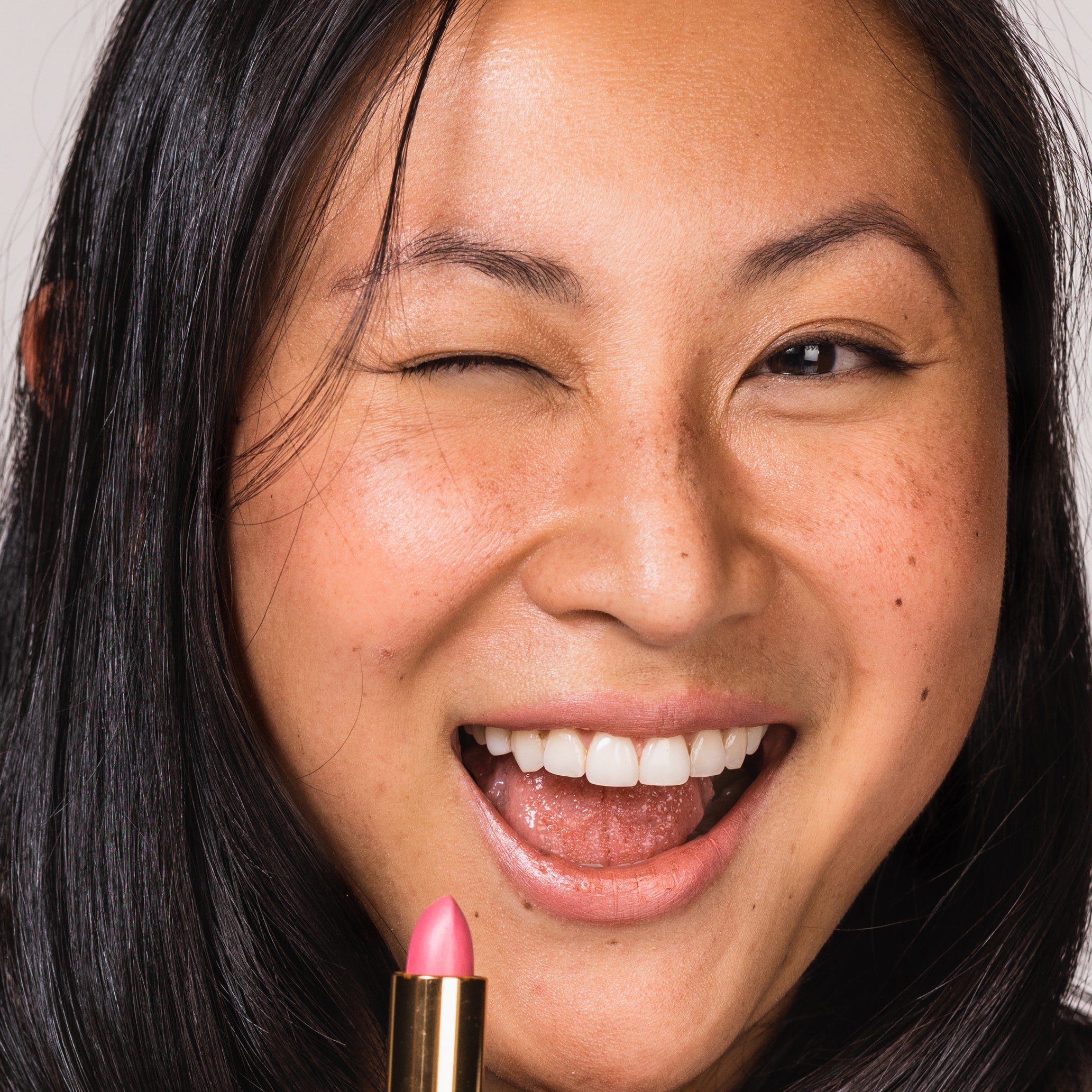 Full Bloom Sculpted Lipstick - Image 181